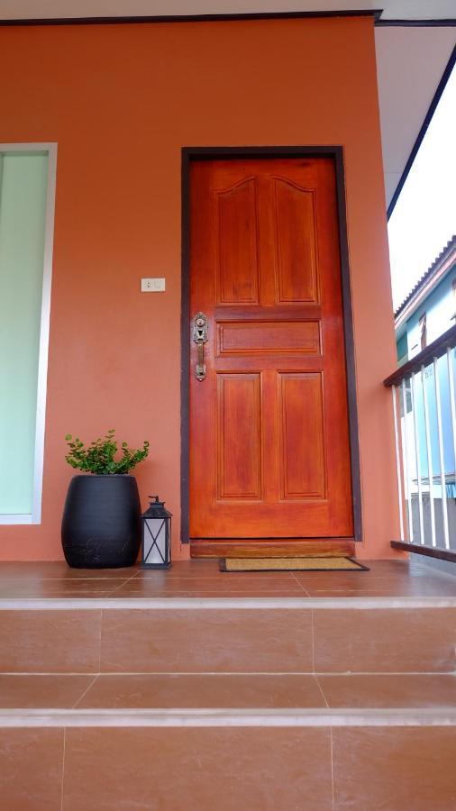 The Backyard Homestay Pak Chong Buitenkant foto