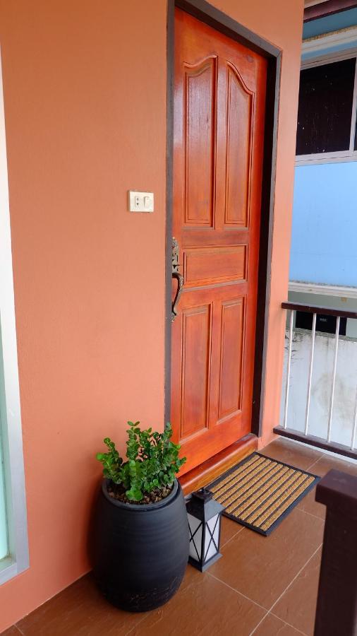 The Backyard Homestay Pak Chong Buitenkant foto